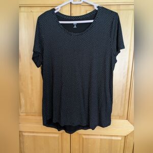 GAP Tee Size XL ( Free with $50.00 purchase)